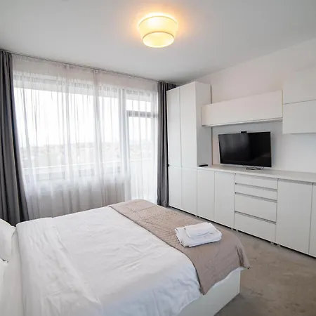 Milan Luxury Vii - Panormaic View Apartment Brasov